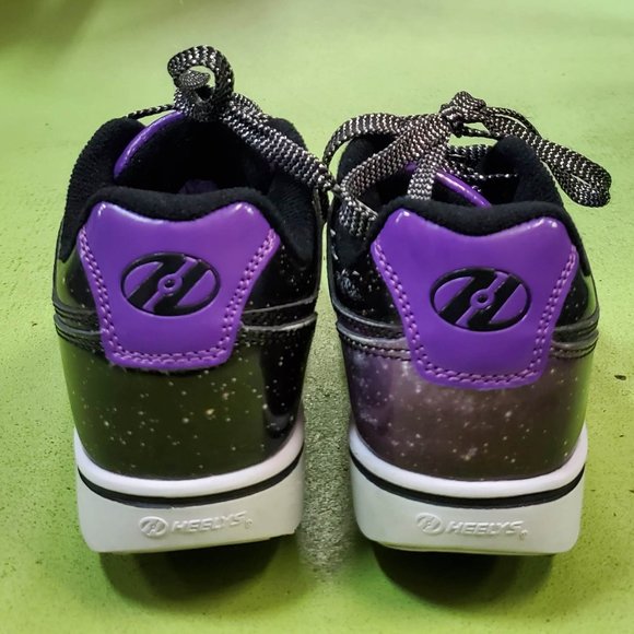 Heelys Motion Plus (Size 2 Youth) - Picture 10 of 14
